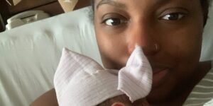 Read more about the article Postpartum psychosis made me think I was a prophet. I couldn’t bring myself back.