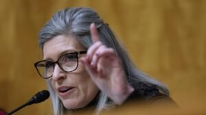 Read more about the article GOP senators express confidence in McConnell’s return as health scrutiny grows