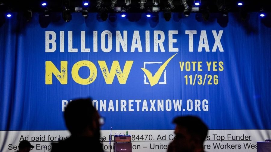 You are currently viewing California Democratic Party backs billionaire tax despite internal opposition