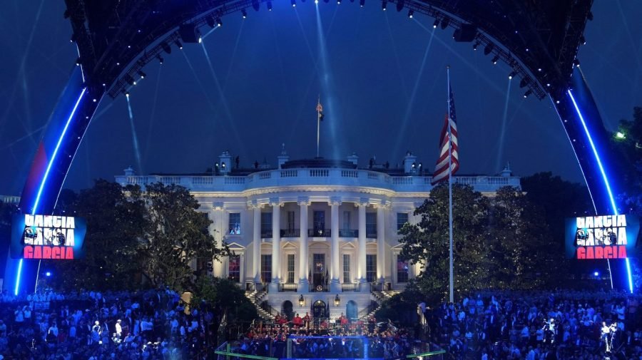 Read more about the article UFC parent company lost $30M on White House fight