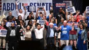 Read more about the article Democrats fret in Michigan as progressives project confidence ahead of key primaries