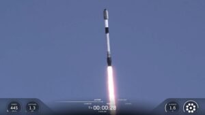 Read more about the article SpaceX launches Starlink satellites on 90th Falcon 9 flight of the year (video)