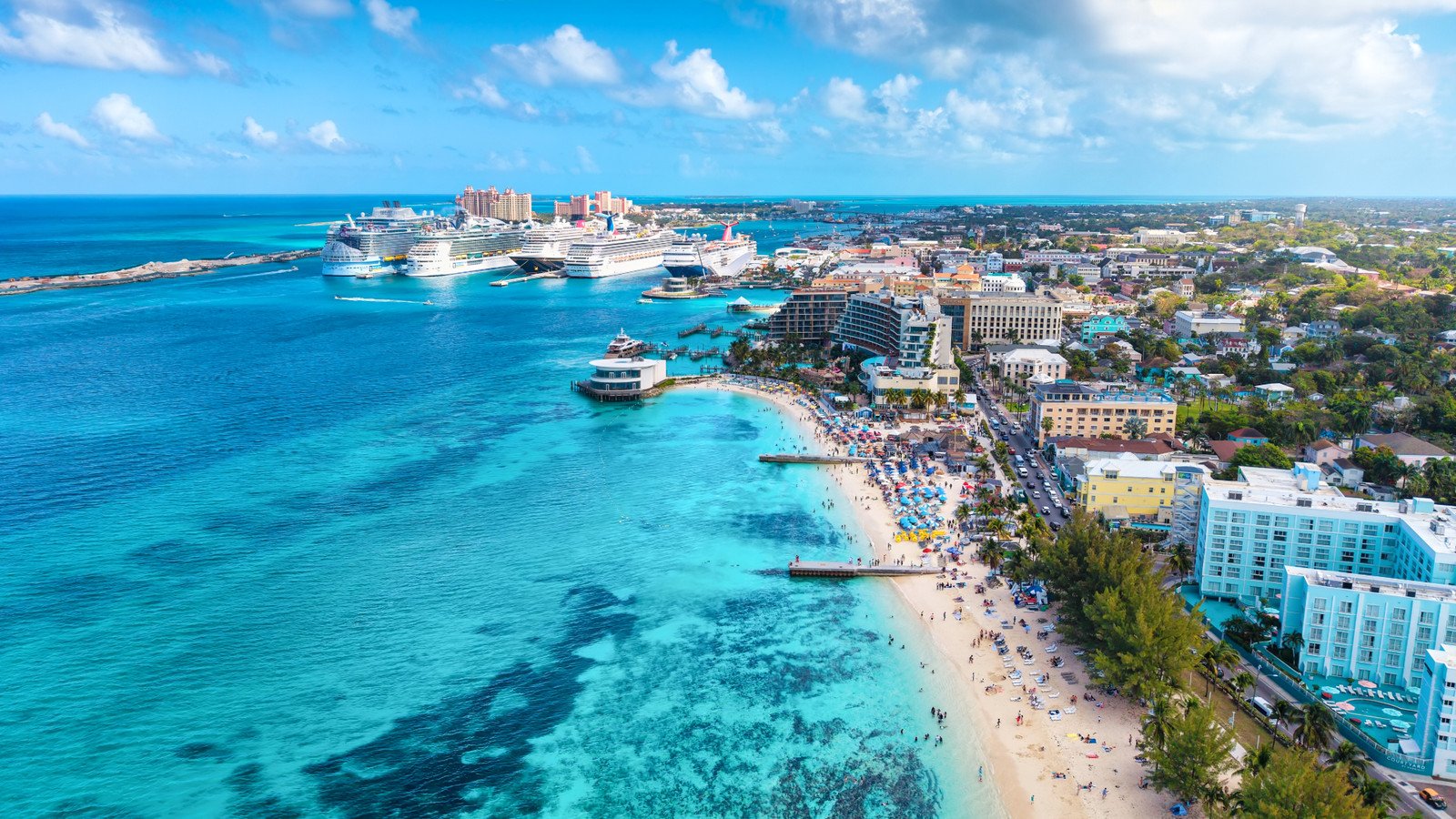 You are currently viewing U.S. Government Warns Travelers Of Violent Crime In Caribbean Cruise Destination’s Updated Travel Advisory