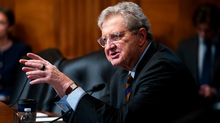 You are currently viewing GOP senator on Trump’s Reflecting Pool vandalism claims: ‘He grows anxious when he has an unexpressed thought’