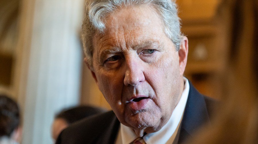You are currently viewing John Kennedy: Would not give Trump ‘a blank check’ on anti-weaponization fund legislation