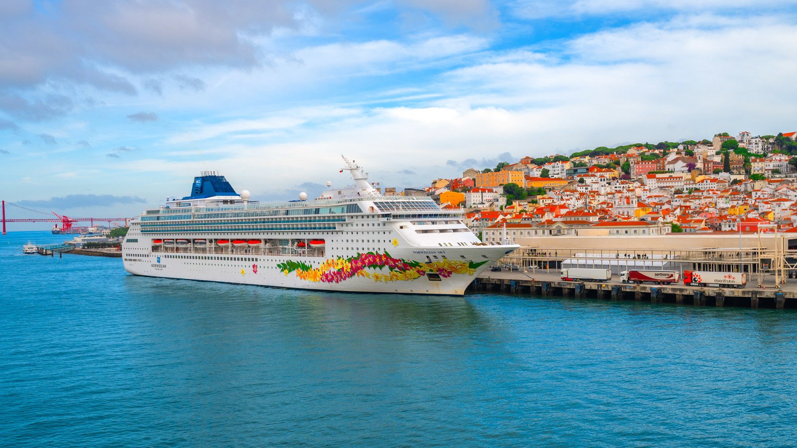 Read more about the article Norwegian Cruise Line Cancels Voyage To “Reconsider Travel” Destination As Tensions Grow