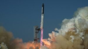 Read more about the article Flight 13 of Starship was (mostly) a triumph for SpaceX